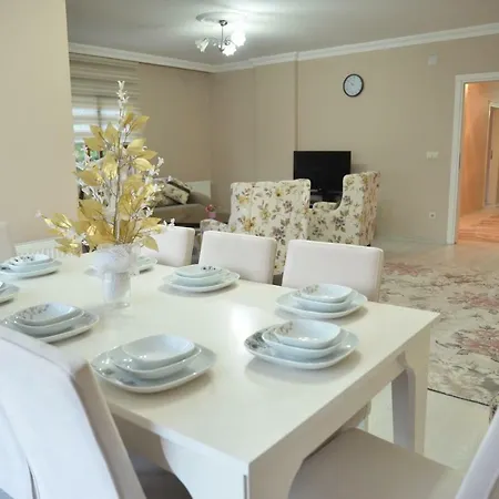 Lejlighedshotel Defne Gold 5*